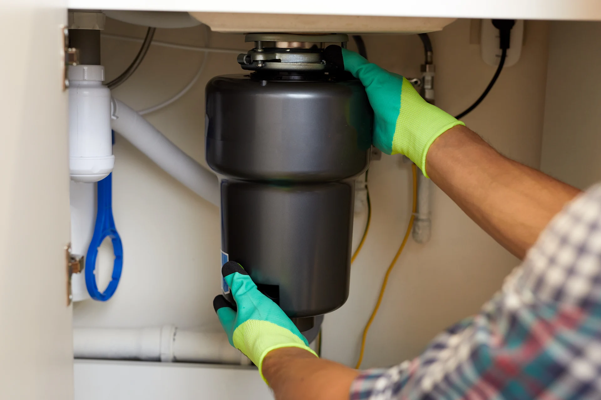 garbage disposal repair